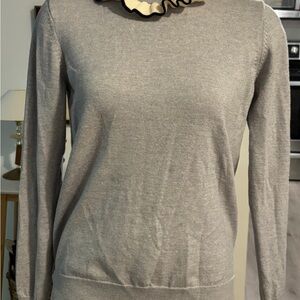 Gray Long Sleeve 100% wool Sweater with Ruffled Collar